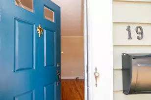 19 Penny Ln, Stoneham, MA 02180 - Photo 5