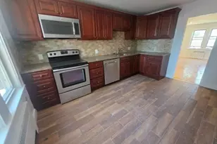 110 Clay St, Quincy, MA 02170 - Photo 5
