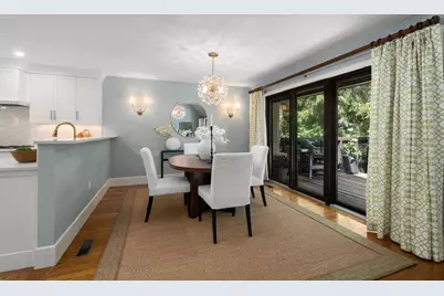 279 Nahanton St #279, Newton, MA 02459 - Photo 9