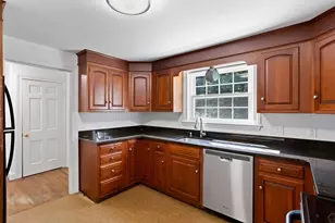 4 Meadowbrook Rd, Dover, MA 02030 - Photo 9