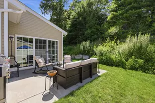 89 Rogerson Crossing, Uxbridge, MA 01569 - Photo 35