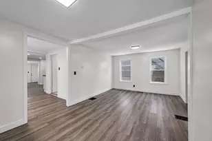 68 Ashley St, Springfield, MA 01105 - Photo 3