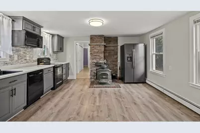 352 Plymouth St, Abington, MA 02351 - Photo 13