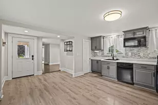 352 Plymouth St, Abington, MA 02351 - Photo 11