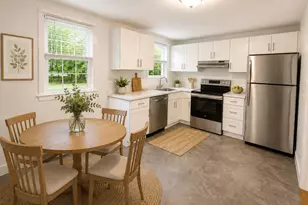15 Park, Foxboro, MA 02035 - Photo 3