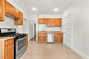 104 Pine St, Cambridge, MA 02139 - Photo 9