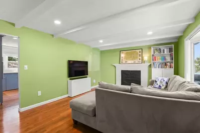 17 Jean Dr, Seekonk, MA 02771 - Photo 9
