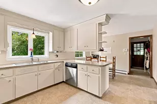 261 Bay Rd, Hadley, MA 01035 - Photo 11