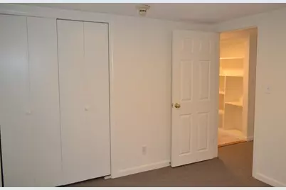 7 Harris St #1R, Salem, MA 01970 - Photo 9