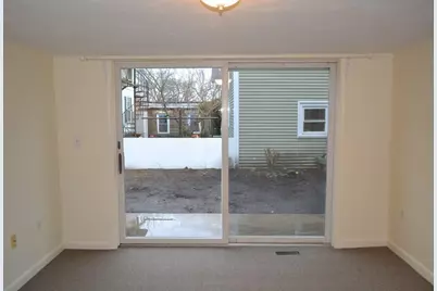 7 Harris St #1R, Salem, MA 01970 - Photo 7