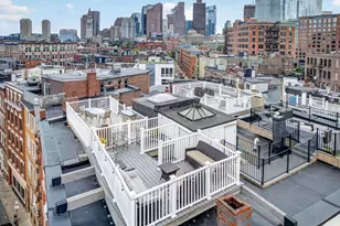 138 Prince St, Boston, MA 02113 - Photo 17