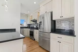 334 Sea St, Quincy, MA 02169 - Photo 13