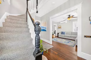 542 Shirley St, Winthrop, MA 02152 - Photo 5