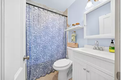 542 Shirley St, Winthrop, MA 02152 - Photo 21