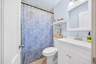 542 Shirley St, Winthrop, MA 02152 - Photo 21