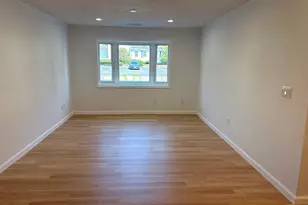 1524 Gorham St, Lowell, MA 01852 - Photo 3