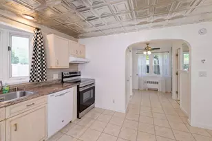 11 Pitt Rd, Framingham, MA 01701 - Photo 9