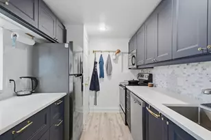 21 Linden St, Quincy, MA 02170 - Photo 7