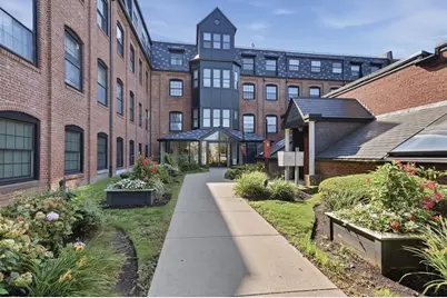 21 Linden St #421, Quincy, MA 02170 - Photo 1