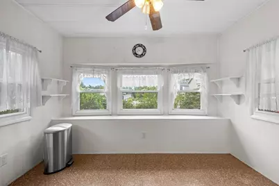 33 Hilltop Rd, Plainville, MA 02762 - Photo 11