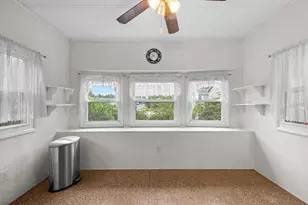33 Hilltop Rd, Plainville, MA 02762 - Photo 11