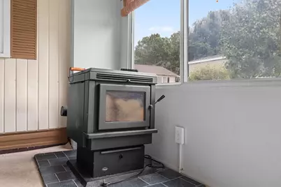 33 Hilltop Rd, Plainville, MA 02762 - Photo 25
