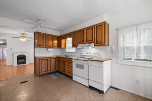33 Hilltop Rd, Plainville, MA 02762 - Photo 13