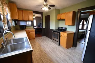 21 Avalon St, Stoughton, MA 02072 - Photo 3