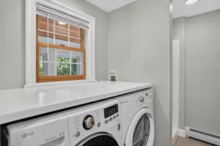 32 Lantern Ln, Burlington, MA 01803 - Photo 15
