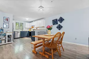 111 Brigham St, Hudson, MA 01749 - Photo 9