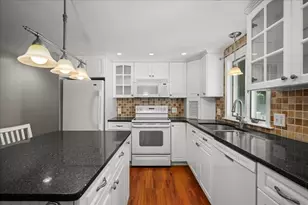 6 Jackie Dr, Millbury, MA 01527 - Photo 5