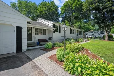 6 Jackie Dr, Millbury, MA 01527 - Photo 3