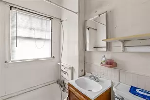 1055 S Franklin St, Holbrook, MA 02343 - Photo 21