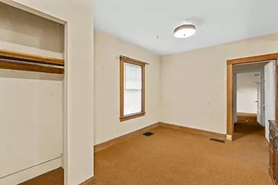 1055 S Franklin St, Holbrook, MA 02343 - Photo 9