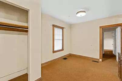 1055 S Franklin St, Holbrook, MA 02343 - Photo 9