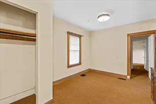 1055 S Franklin St, Holbrook, MA 02343 - Photo 9