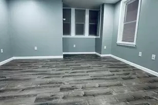 90 Chestnut St, Chelsea, MA 02150 - Photo 11