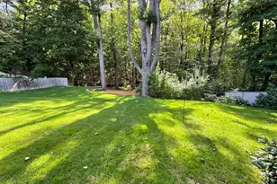 56 Valley View Rd, Leominster, MA 01453 - Photo 21