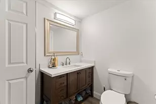 87 Kilmer Ave, Taunton, MA 02780 - Photo 33