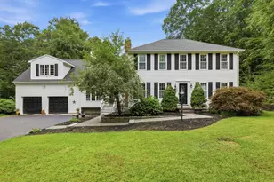 359 S E Main St, Douglas, MA 01516 - Photo 1