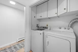 359 S E Main St, Douglas, MA 01516 - Photo 27