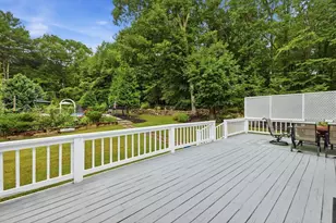 359 S E Main St, Douglas, MA 01516 - Photo 33