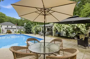 359 S E Main St, Douglas, MA 01516 - Photo 37