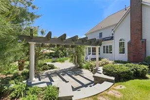 21 Coach Rd, North Attleboro, MA 02760 - Photo 39