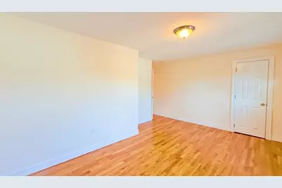 52 Oakland Ave, Quincy, MA 02170 - Photo 13
