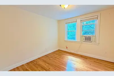 52 Oakland Ave, Quincy, MA 02170 - Photo 15