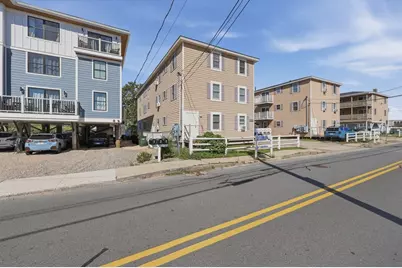 20 Cable Ave #16, Salisbury, MA 01952 - Photo 1