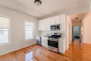 77 Nightingale St, Boston, MA 02124 - Photo 9
