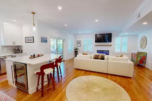 20 Lawrence St, Wakefield, MA 01880 - Photo 5