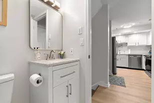 4 Duck Pond Rd, Beverly, MA 01915 - Photo 13